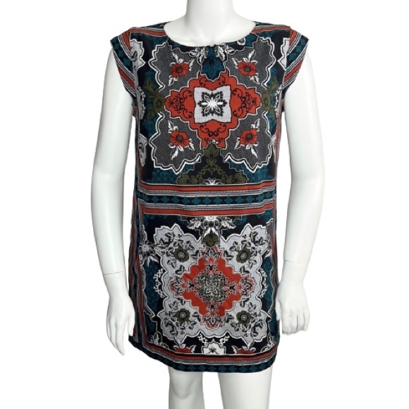 Banana Republic Dresses & Skirts - Banana Republic Women's Colorful Cap Sleeve Lined Dress.